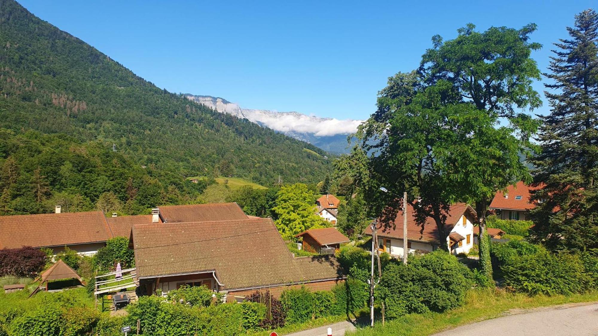Agreable T3 Entre Lac Et Montagne Seythenex Buitenkant foto